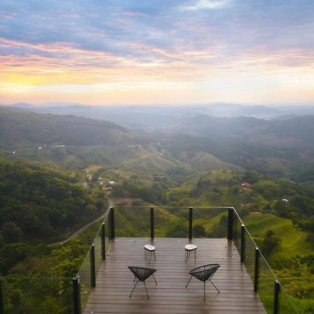 Amalú Monteverde Buitenkant foto
